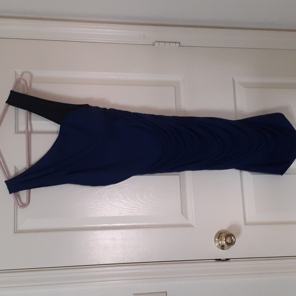 🌻5 for $20 navy blue ruched dress